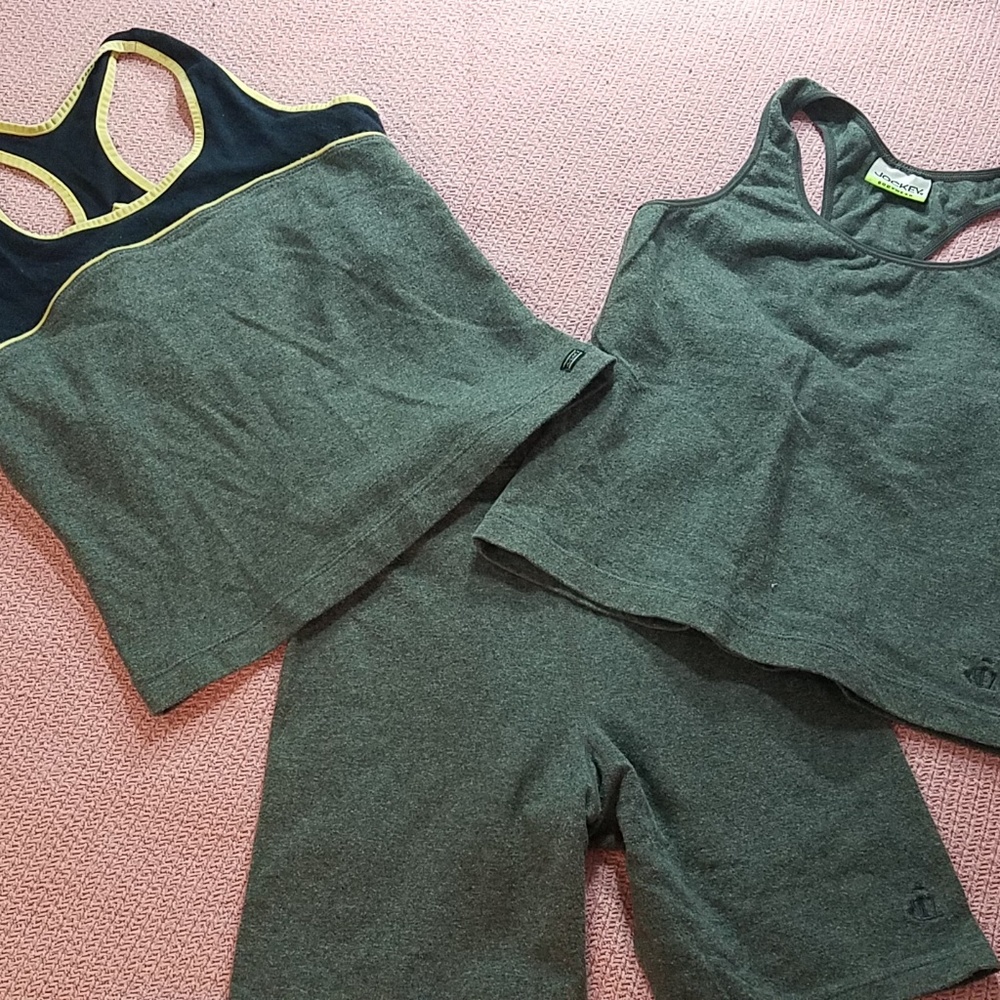 2 Jockey workout tops & shorts